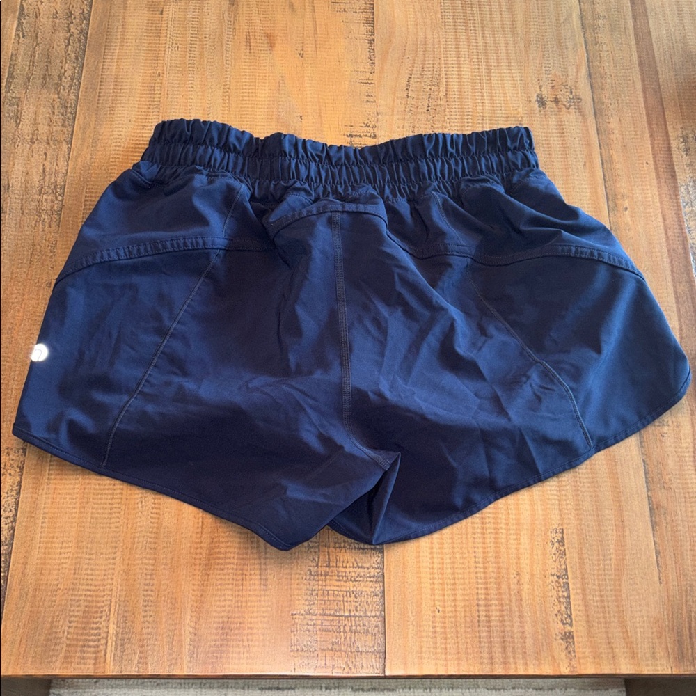 Heynuts large Women's Navy Athletic Shorts EUC! - Picture 2 of 4